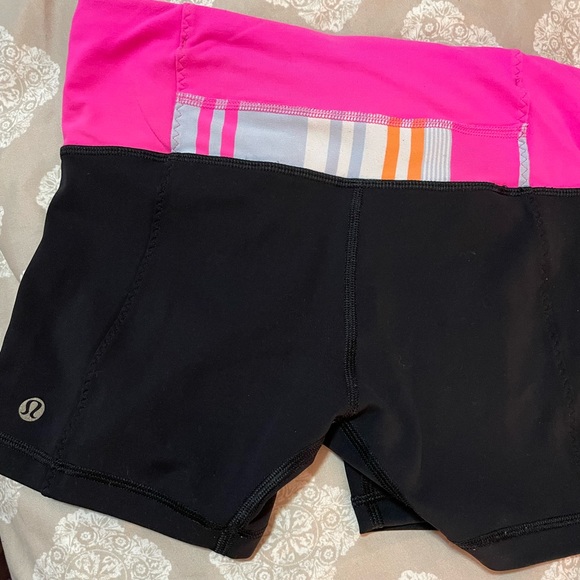 Size 2 Black Lululemon Fast Track Running Shorts with Raspberry Glo Waist - Picture 10 of 16